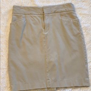 Banana Republic khaki skirt